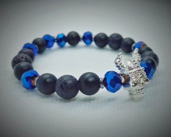 Pulsera de cabeza de Vikingo plateado con piedras naturales ónix, roca volcánica y cristales azules