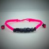 Pulsera tejida a mano con chips de piedras naturales obsidiana