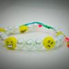 Pulsera ajustable de perlas artificiales y emojis