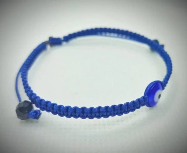 2025/08/1001177373.jpg Pulsera ajustable tejida a mano en hilo azul marino con dije de ojo turco