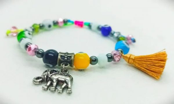 Pulsera ajustable de ojos turcos, cristales facetados, hematitas y dije de Elefante plateado