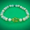 2026/01/1002494200.jpg Pulsera elástica de piedras naturales Jade con dije de mano de Fátima en chapa de oro