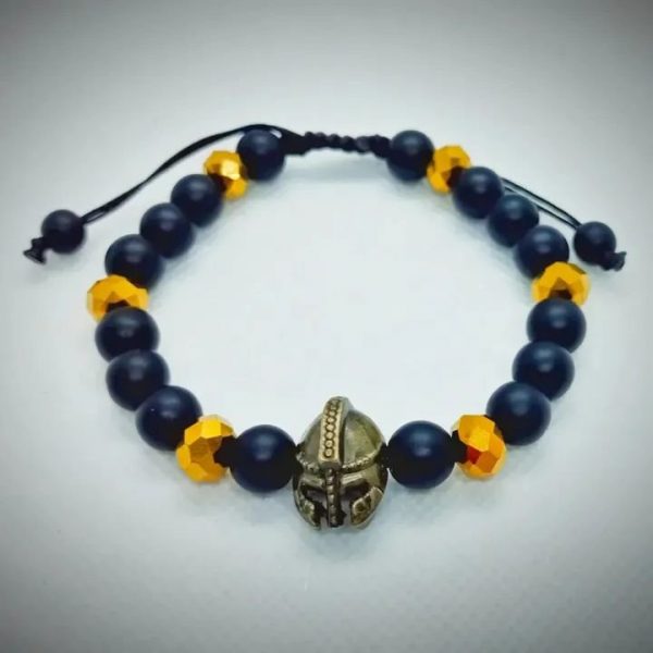 Pulsera ajustable de Gladiador en oro viejo con piedras naturales ónix mate y cristales dorados