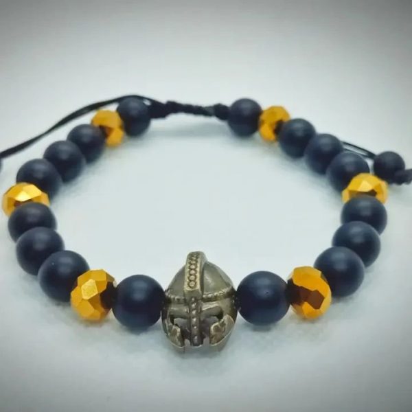 Pulsera ajustable de Gladiador en oro viejo con piedras naturales ónix mate y cristales dorados