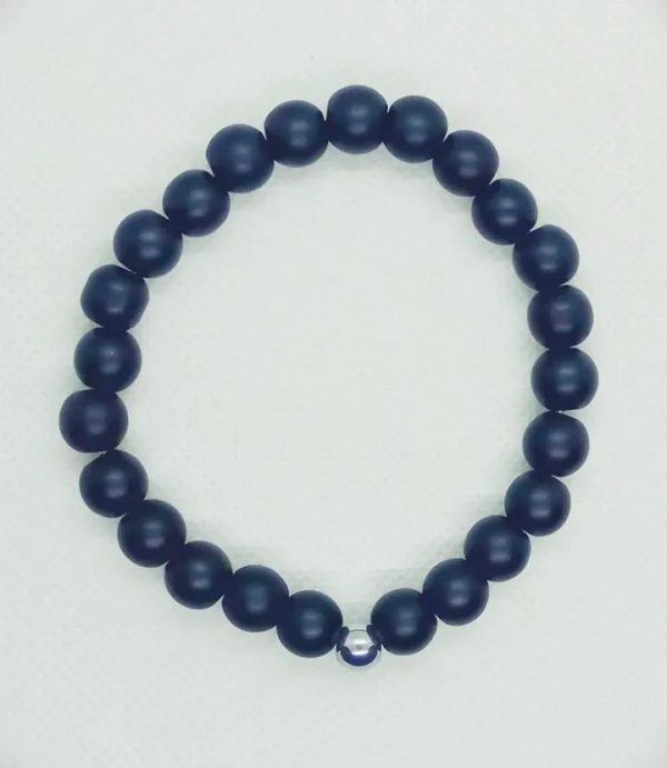 Pulsera de piedras naturales ónix mate con cuenta de hematita natural